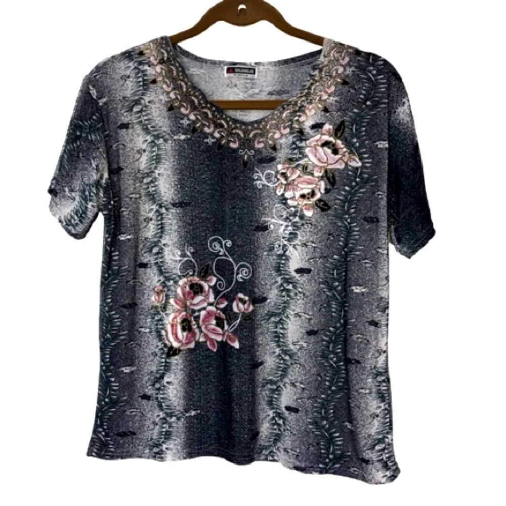 Shuangjie Top Large Grey Black Roses Sparkle T-Shirt